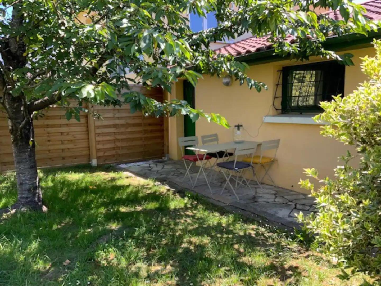 Maisonnette 2 A 4 Pers- Jardin Privatif Cloture- Calme- Stationnement Gratuit- Pau Ouest Billere מראה חיצוני תמונה